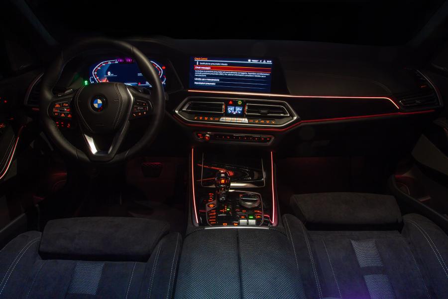 Торпедо BMW X5 xDrive30d Timeless Edition (G05) 2020 года  (IT) (фото 8 из 30)